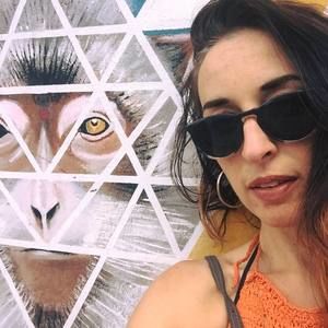 Meet your Posher, Emma-kate